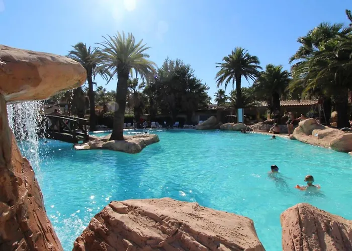 Mobil-home Confort Pour 6 Personnes - Api-1-52-1606 营地 *